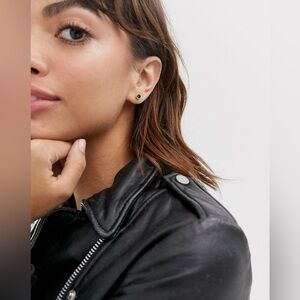 ✨ TED BAKER - Swarovski Emerald Stud Earrings - Gold Emerald Green